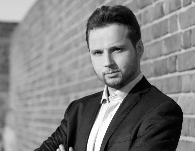 Adrian Perdjon